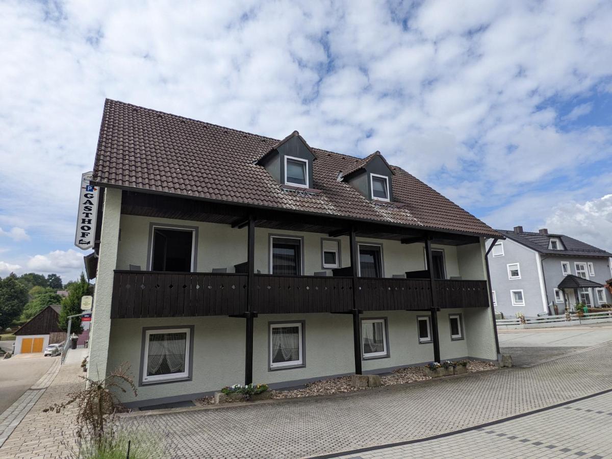 Zum Schwarzen Baeren Hotel Vohenstrauss Kültér fotó