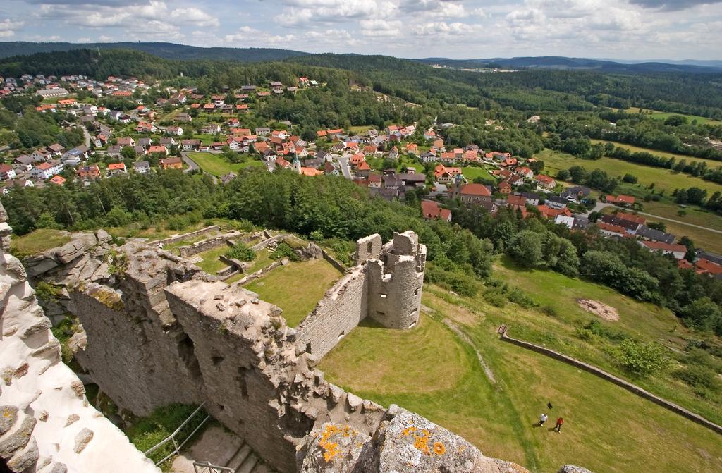 Zum Schwarzen Baeren Hotel Vohenstrauss Kültér fotó