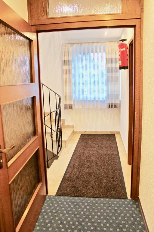 Zum Schwarzen Baeren Hotel Vohenstrauss Kültér fotó