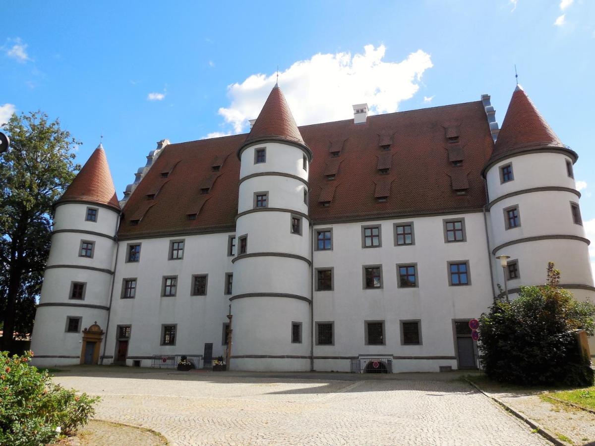 Zum Schwarzen Baeren Hotel Vohenstrauss Kültér fotó